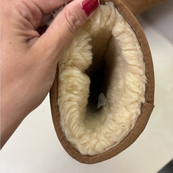 UGG Shearling Boots in Tan - Picture 3 of 7